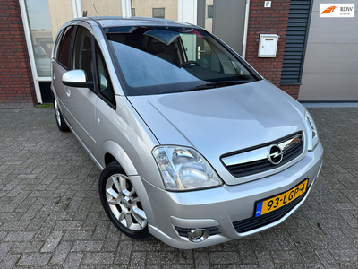 Opel Meriva 1.6-16V Cosmo / AUT / Leder / PDC / Navi / Clima