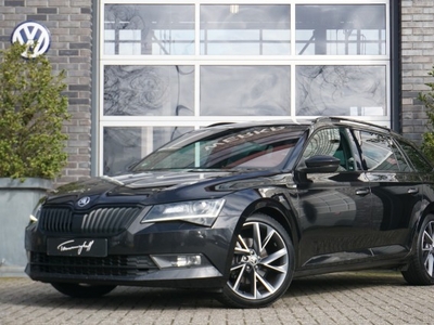 Skoda Superb COMBI 2.0 TDI SPORTLINE AUT. - VIRTU PANO.DAK CANTON