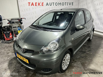 Toyota Aygo 1.0-12V Aspiration Green Airco/2e EIG