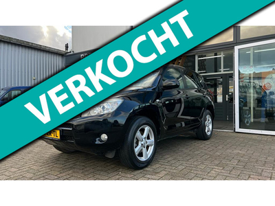 Toyota RAV4 2.0 VVTi Linea Sol 4x4 luxe navigatie clima cruise controle lm-velgen elect-pakket trekhaak dealeronderhoud