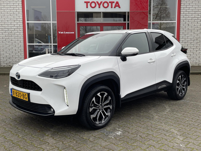 TOYOTA YARIS CROSS 1.5 HYBRID FIRST EDITION APPLE/ANDROID LED KEYLESS STOEL/STUURVERW 17'' LM-VELGEN AD-CRUISE CLIMA