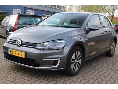 Volkswagen E-Golf | Adaptive-cruise | Telefoon | Parkeersensoren |