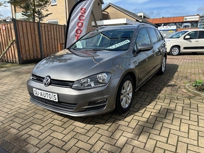 Volkswagen Golf 1.0 TSI BNS ED. CON Variant