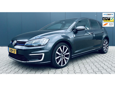 Volkswagen Golf 1.4 TSI GTE Airco Cruise Navi Camera NAP