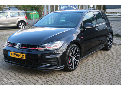 Volkswagen Golf 2.0 TSI GTI Performance DSG, ACC, NAVI