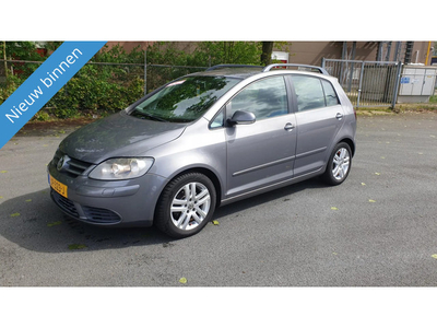 Volkswagen Golf Plus 1.4 Trendline NETTE AUTO RIJD EN SCHAKELT GOED