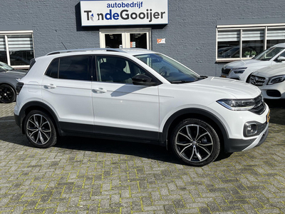 Volkswagen T-Cross 1.0 TSi DSG Style | BLACK DESIGN | CAMERA | PDC V+A |