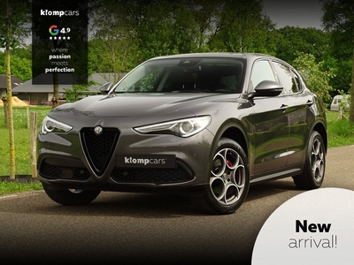 Alfa Romeo Stelvio 2.0 T AWD Schuifdak | Leer | BTW-auto | Black-Pack | Flippers