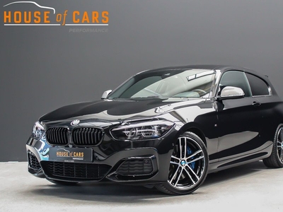 BMW 1-serie M140i 340pk xDrive Edition Shadow High Executive AUTOMAAT |adaptief onderstel|alcantara sportstoelen|LED|cruise control|parkeersensoren met camera|18