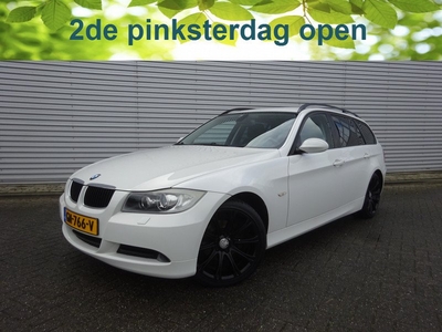 BMW 3 Serie Touring 318i Business Line Navi / Cruise / Xenon