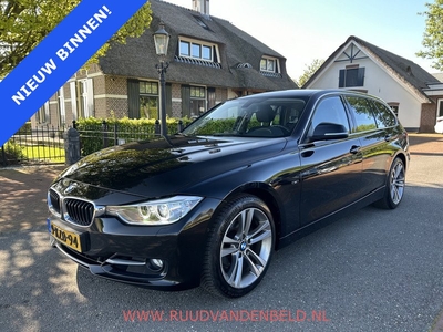 BMW 3 Serie Touring 320i SPORT-AUT. CAMERA/18'''/HARMANKARDON