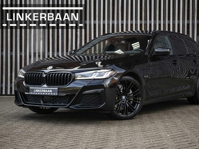 BMW 5-serie Touring 530e xDrive Hybrid | M Sport | Individual | Panodak | Comfortstoelen | 20 inch |