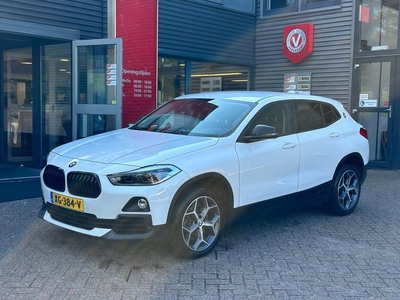 BMW X2 sDrive20i Executive Automaat | Navigatie | Trekhaak | Parkeerhulpcamera |