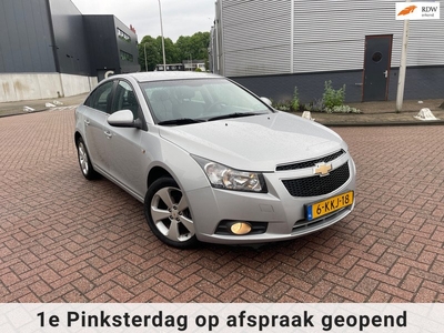 Chevrolet Cruze 1.8 LT AUTOMAAT CLIMA NEW APK Volledig onderhouden