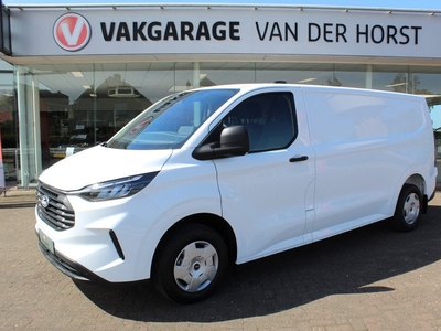 Ford Transit Custom 300 2.0-136pk EcoBlue L2H1 Trend. Profiteer nu van BPM voordeel 2024 ! , Uit voorraad leverbaar, Camera, LED koplampen, Cruise Control, Aut. Airco, App Connect, Winterpack