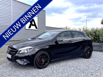 Mercedes-Benz A-Klasse A180 Ambition Navi|PDC|Media|Leer Zwart