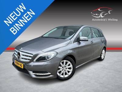 Mercedes-Benz B-klasse 180 Ambition leder / navigatie / pdc