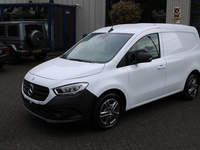 Mercedes-Benz Citan 110 CDI Pro 3 Zitplaatsen, MBUX met navigatie en camera