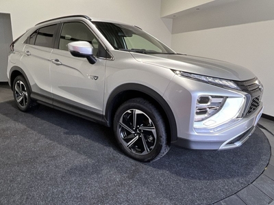 Mitsubishi Eclipse Cross 2.4 PHEV Intense+ | Full LED | 18