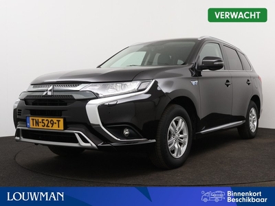 Mitsubishi Outlander 2.4 PHEV Pure | Climate Control | Camera |