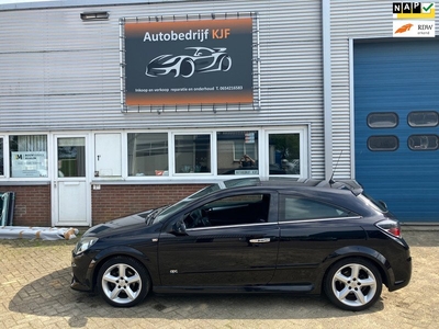 Opel Astra GTC 1.6 Cosmo