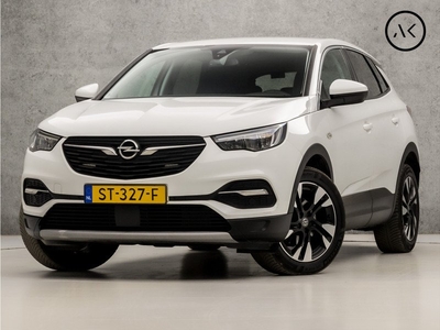 Opel Grandland X 1.2 Turbo Sport Automaat (APPLE CARPLAY, NAVIGATIE, CLIMATE, TREKHAAK, GETINT GLAS, LEDER, SPORTSTOELEN, PARKEERSENSOREN, LANE ASSIST, ELEK ACHTERKLEP, NIEUWSTAAT)