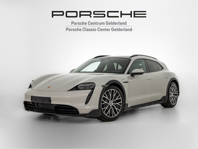 Porsche Taycan 4 Cross Turismo