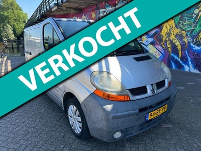 Renault Trafic 1.9 dCi L1H1 airco schuifdeur stereo carkit boeken aanwezig nette bus 240dkm n.a.p apk dec euro4 6 versnellingen