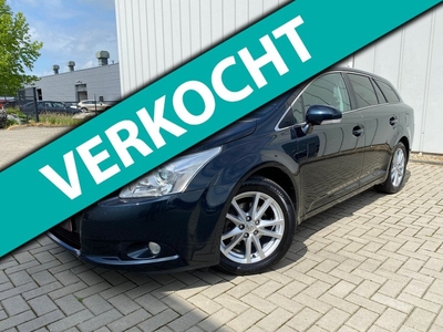 Toyota Avensis Wagon 1.8 VVTi Business / Clima / Navi / Cruise / Trekhaak / Camera