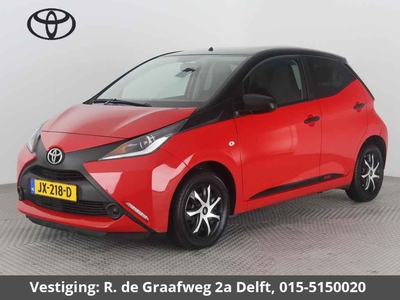 Toyota Aygo 1.0 VVT-i X-Now Bi-Tone