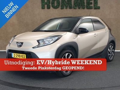 Toyota Aygo X 1.0 VVT-i S-CVT Pulse - AUTOMAAT - ADAPTIVE CRUISE CONTROL - ACHTERUITRIJ CAMERA - APPLE CARPLAY/ ANDROID AUTO - LEASE MOGELIJK!