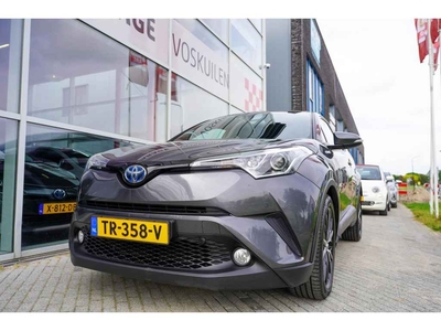 Toyota C-HR 1.8 Hybrid Executive |dodehoek |parkpilot