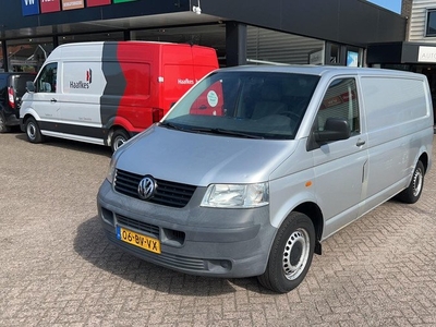 Volkswagen Transporter tdi lwb 5 cilinder 2.5 ltr LWB lange wielbasis 2.5 ltr TDI handgeschakeld, trekhaak