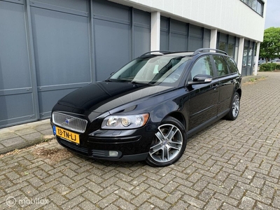 Volvo V50 2.4 D5 Edition II Sport Aut. Cruise Trekhaak Pdc Airco Nap!