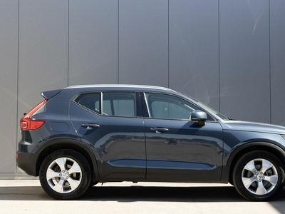 Volvo XC40 | B4 Momentum Business | BLISS | 2100kg trekgewicht | Adaptive Cruise | Full LED |