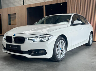 BMW 3-serie 320i xDrive Leder | Camera | Schuifdak | Electr. Stoelen | USA Uitvoering | APK