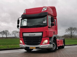 DAF CF 400 spacecab skylights