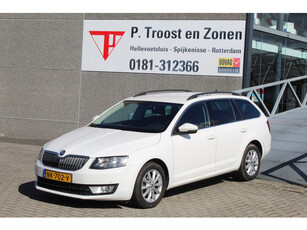 Škoda Octavia Combi 1.6 TDI Greentech Ambition Business Automaat/Navigatie/Climate controle/Cruise controle/Half lederen bekleding+Stoelverwar