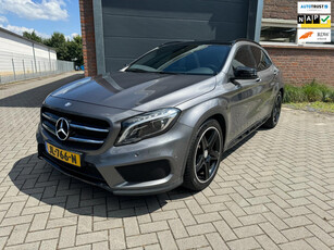 Mercedes-Benz GLA-klasse 180 AMG Pakket, Pano, Automaat, Alcantara