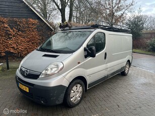 Opel Vivaro bestel 2.5 CDTI L2H1