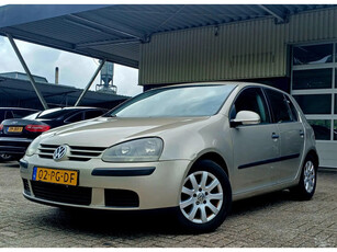 Volkswagen Golf 1.6 FSI Comfortline