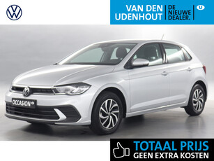 Volkswagen Polo 1.0 TSI 96pk Life DSG / Stoelverwarming / Achteruitrijcamera / Navigatie via App Connect