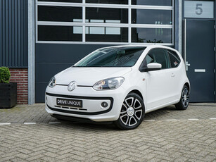 Volkswagen Up! 1.0 high up! BlueMotion, Orig. Nederlands! Cruisecontrol, Navi, Airco, Dealer onderhouden, 1e eigenaar, 16 inch LM