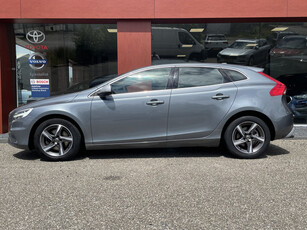 Volvo V40 2.0 T2 R-Design | Nav | Climate | Led | Trekhaak!