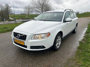 Volvo V70 2.0D Limited Edition Leer Navi Wit. (bj 2010)