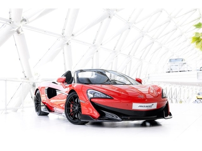 McLaren 600LT Spider 3.8 V8 Bucketseats Vermillion Red