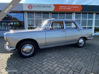 Peugeot 404 Sedan