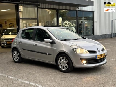 Renault Clio 1.2 TCE Dynamique / Panorama / Airco / Cruise