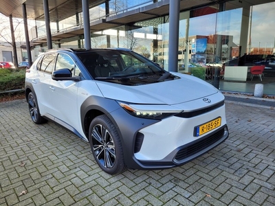 Toyota Bz4x Launch Edition Premium 71 kWh l Stuur- en