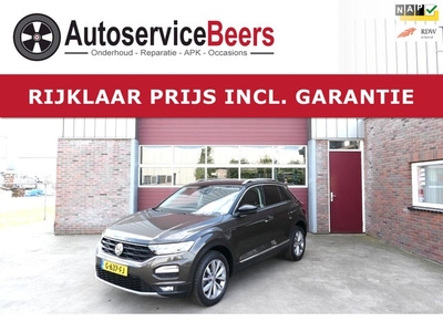 Volkswagen T-Roc 1.0 TSI Style, Mooie kleur, Navi, Carplay